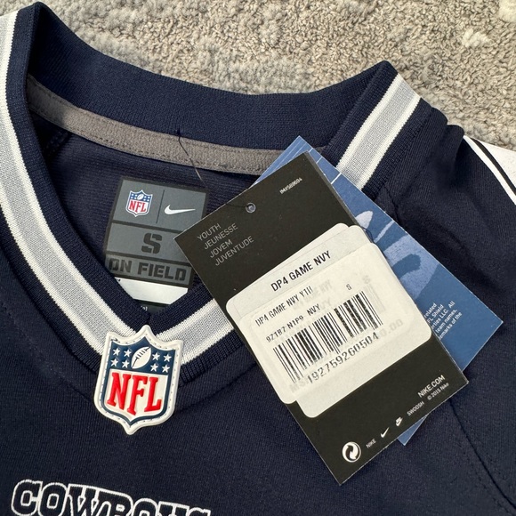 Youth Nike Dallas Cowboys Dak Prescott Jersey Size Small NWT - Picture 4 of 7